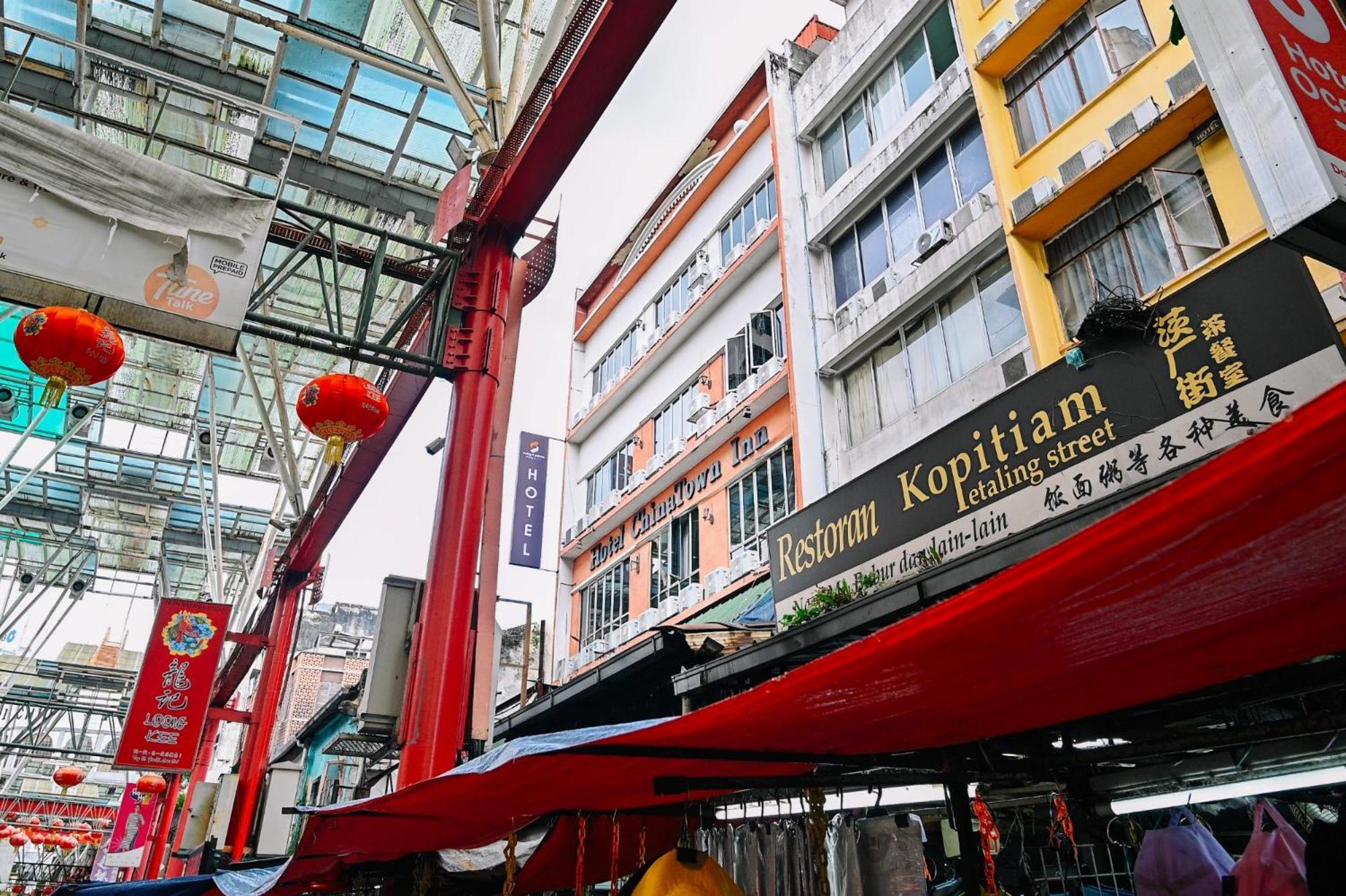 Swing & Pillows - Chinatown Kuala Lumpur Exterior photo